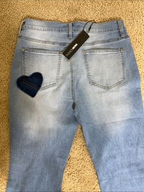 NWT Fashion Nova Dare To Flare High Rise Jeans - Size 11👖